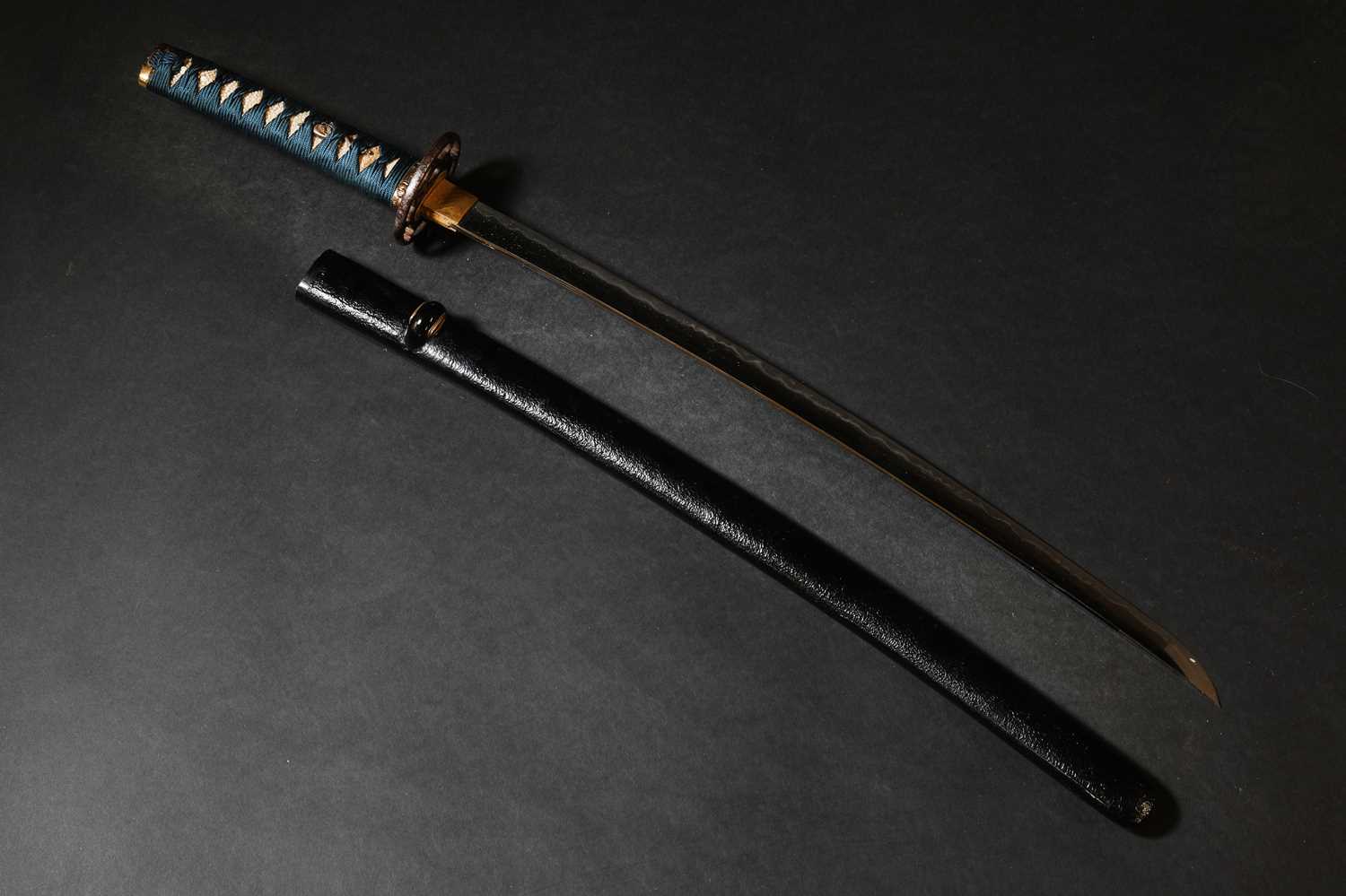 Lot 20 - A Japanese wakizashi