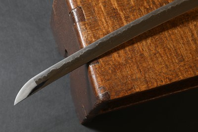 Lot 20 - A Japanese wakizashi