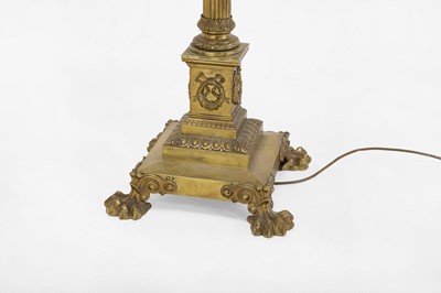 Lot 14 - A near pair of telescopic brass column floor lamps