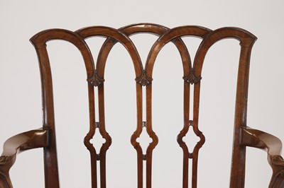 Lot 20 - A George III mahogany armchair