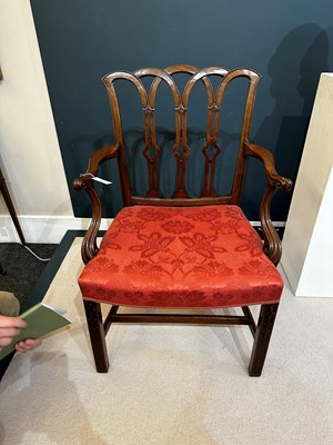 Lot 20 - A George III mahogany armchair
