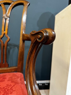 Lot 20 - A George III mahogany armchair