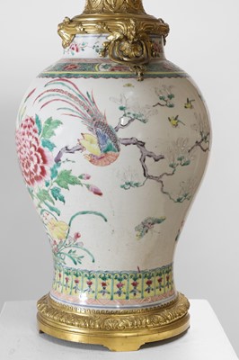 Lot 5 - A famille rose porcelain vase