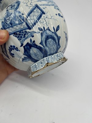 Lot 37 - A delft tin-glazed earthenware double gourd vase