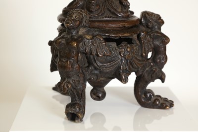 Lot 39 - A bronze inkwell