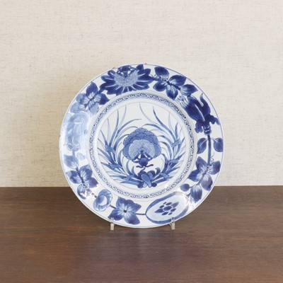 Lot 205 - A collection of four Chinese blue and white plates