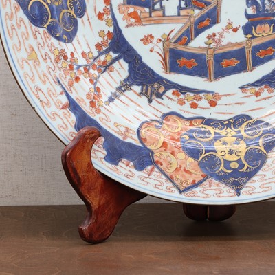 Lot 72 - A large Chinese Imari charger
