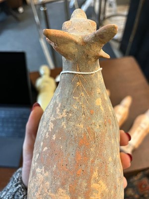 Lot 357 - A group of Chinese pottery items