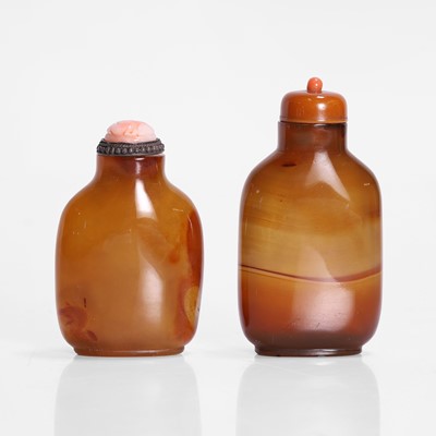 Lot 171 - Two Chinese agate snuff bottles