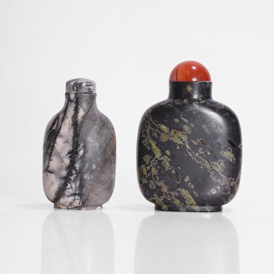 Lot 166 - Two Chinese snuff bottles