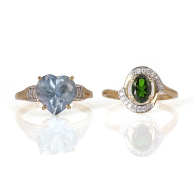 Lot 158 - Two 9ct gold gem set rings