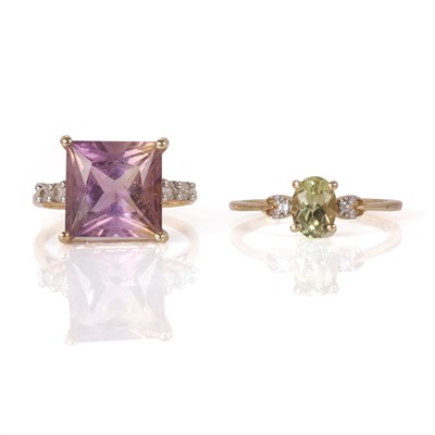 Lot 152 - Two 9ct gold gem set rings