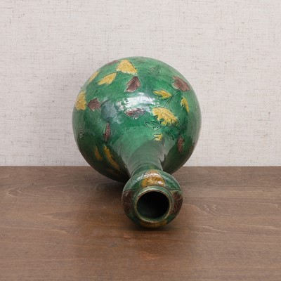 Lot 41 - A Chinese famille verte vase