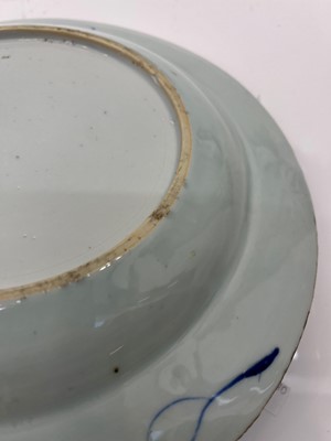 Lot 70 - A Chinese blue and white porcelain plate