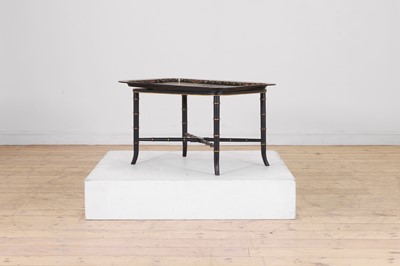 Lot 93 - A papier mâché lacquered tray top table