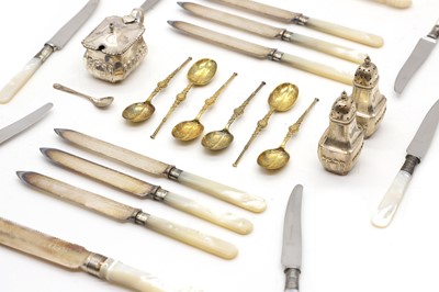 Lot 90 - Five cased sets of silver
