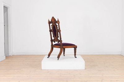 Lot 31 - A Victorian walnut side chair