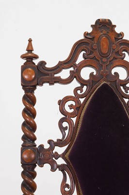 Lot 31 - A Victorian walnut side chair