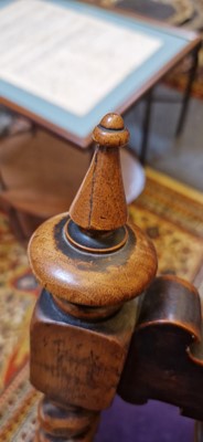 Lot 31 - A Victorian walnut side chair