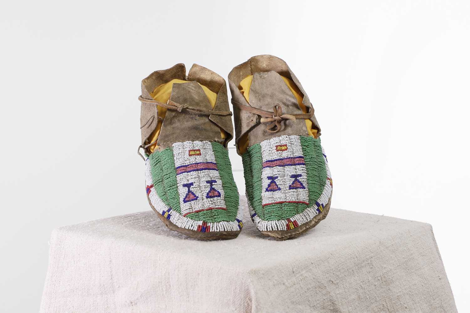 Lot 369 - A pair of Native American beaded moccasins
