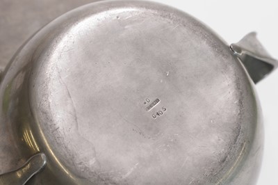 Lot 28 - A pair of Liberty & Co. Tudric pewter bowls