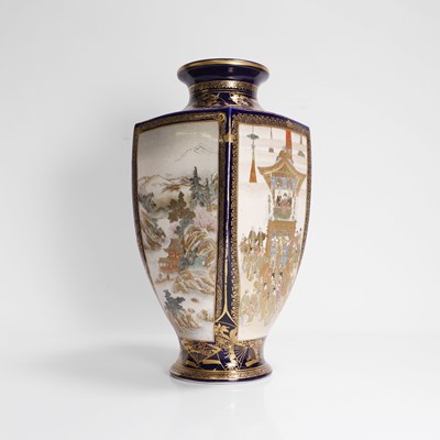 Lot 265 - A Japanese Satsuma ware vase