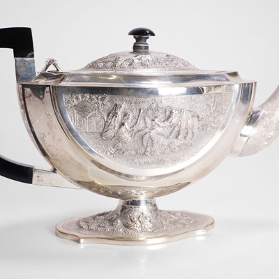 Lot 211 - An Indian silver tea and coffee service