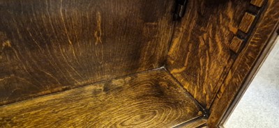 Lot 120 - A Heal's oak glazed bookcase