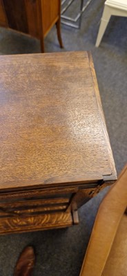 Lot 120 - A Heal's oak glazed bookcase