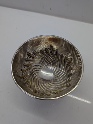 Lot 51 - A small silver rose bowl