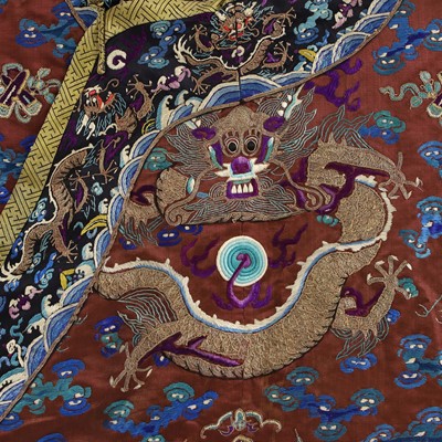 Lot 194 - A Chinese embroidered dragon robe