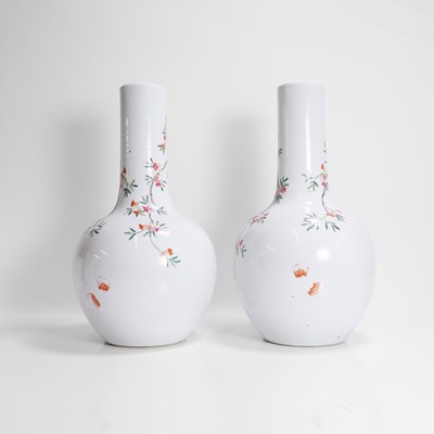 Lot 130 - A pair of Chinese famille rose vases