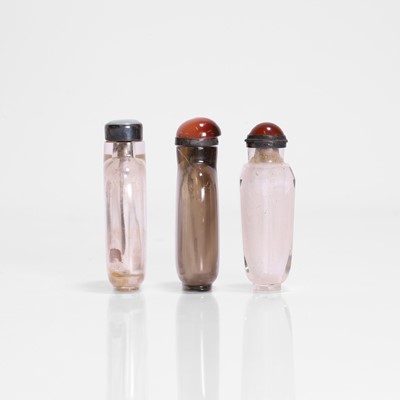 Lot 178 - A collection of three Chinese snuff bottles