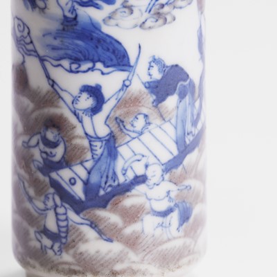 Lot 167 - A Chinese copper-red and underglaze blue snuff bottle