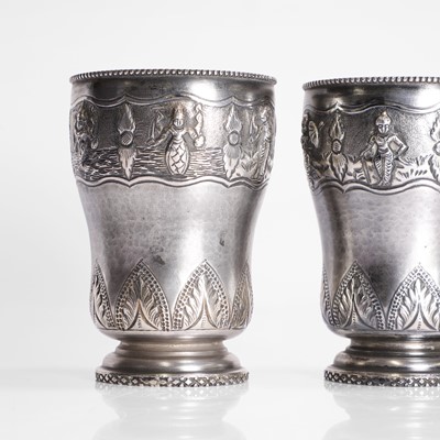 Lot 217 - A pair of Indian silver beakers