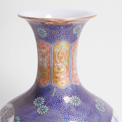Lot 250 - A Japanese polychrome porcelain vase