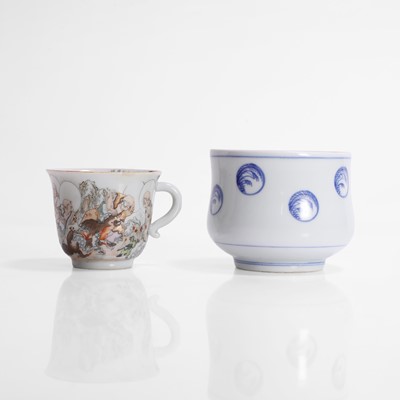 Lot 248 - A Japanese Kutani ware cup