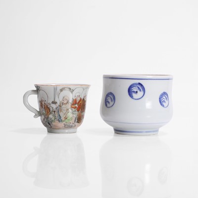 Lot 248 - A Japanese Kutani ware cup