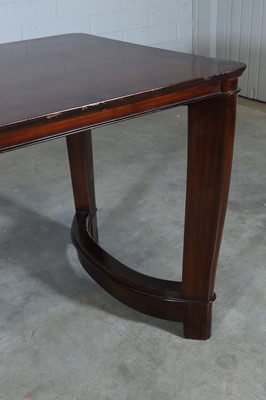 Lot 48 - An Art Deco walnut dining table
