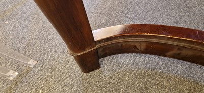 Lot 48 - An Art Deco walnut dining table