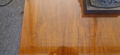 Lot 48 - An Art Deco walnut dining table