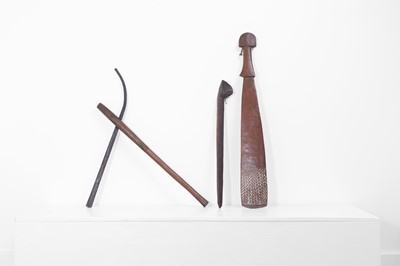 Lot 381 - A carved redwood club
