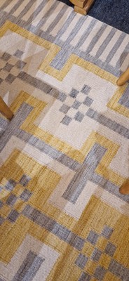 Lot 62 - A flat-weave wool carpet of Scandinavian design