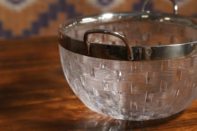 Lot 545 - A cut glass bowl