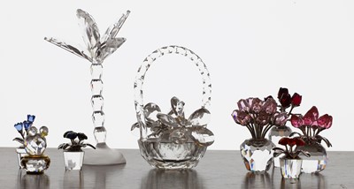 Lot 178 - A collection of Swarovski crystal glass flowers