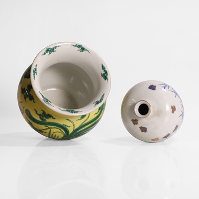 Lot 27 - Two pieces of Japanese Fukagawa ware