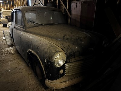 Lot 57 - 1951 Hillman Minx MkV