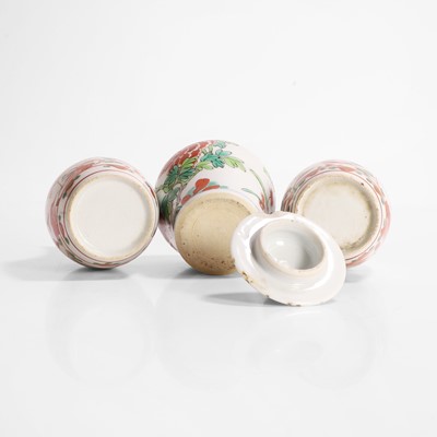 Lot 81 - A pair of Chinese wucai vases