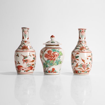 Lot 81 - A pair of Chinese wucai vases