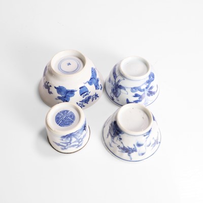 Lot 6 - A collection of Chinese blue and white teacups